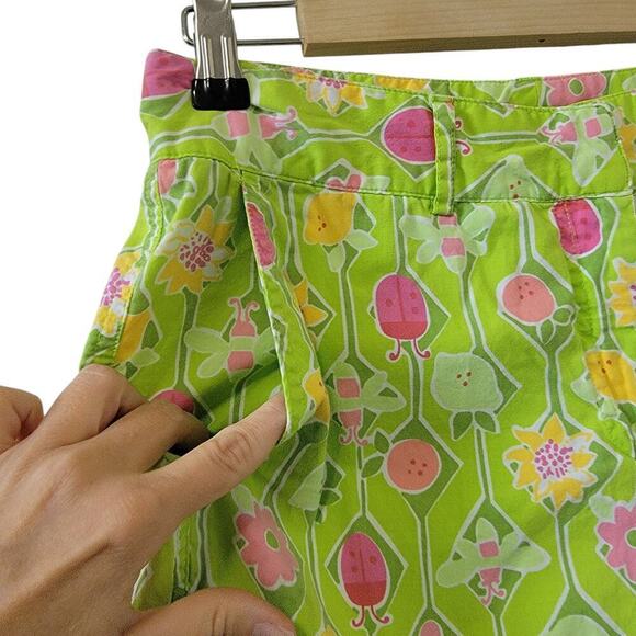 Lilly Pulitzer Spring Ladybug Floral Fruit Print Light Weight Capri Pants Size 6 - Picture 4 of 8